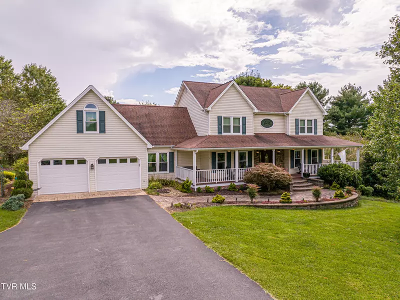 19328 Stirrup DR, Abingdon, VA 24211