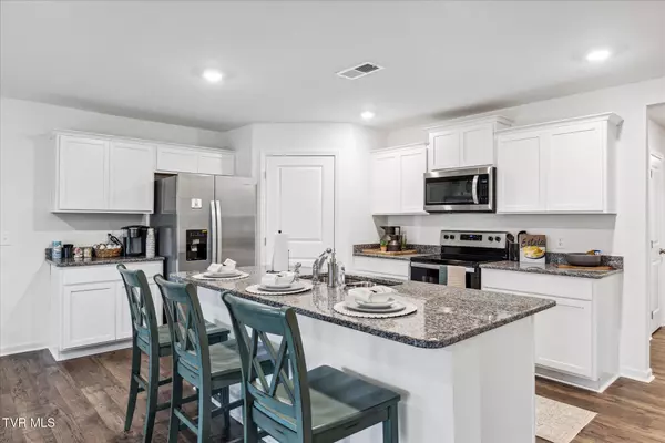 Kingsport, TN 37664,675 Saint Andrews Drive