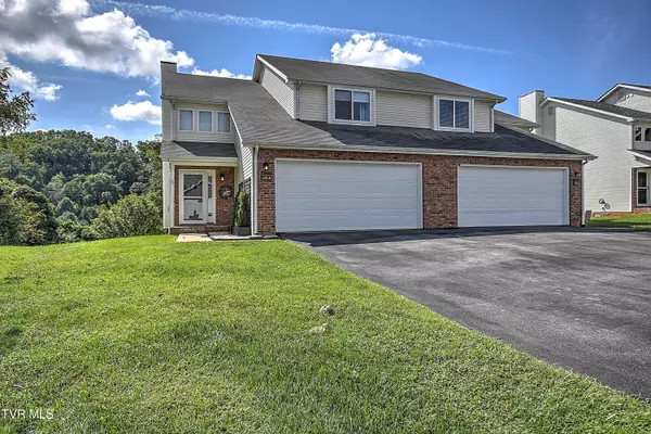 140 Robinson Walk DR #B, Bristol, TN 37620