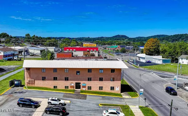 328 Elk AVE, Elizabethton, TN 37643