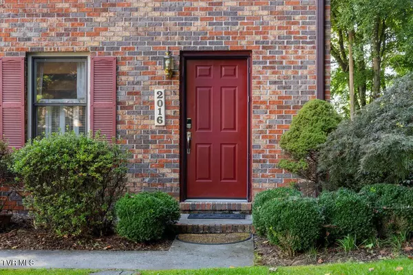 Johnson City, TN 37604,2016 Williamsburg SQ #2016