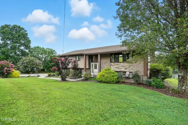 Kingsport, TN 37664,4820 Lake Park CT