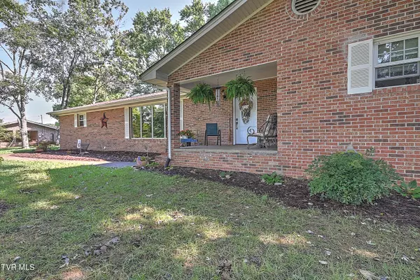 Afton, TN 37616,3155 Erwin HWY