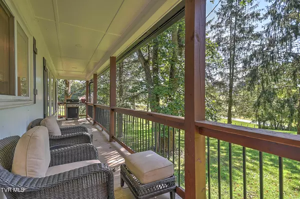 Bristol, VA 24202,14127 King Mill PIKE