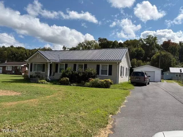 246 Moreland DR, Kingsport, TN 37660