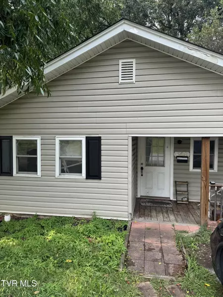 608 Wilson AVE, Johnson City, TN 37604