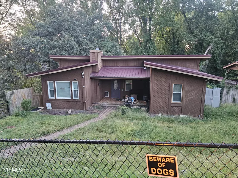 3910 Bond Drive DR, Kingsport, TN 37664