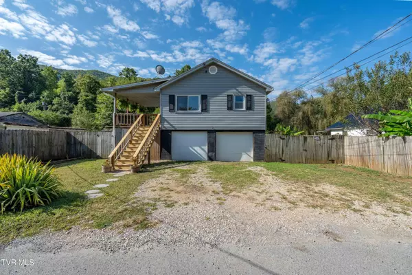 Hampton, TN 37658,124 Smalling ST