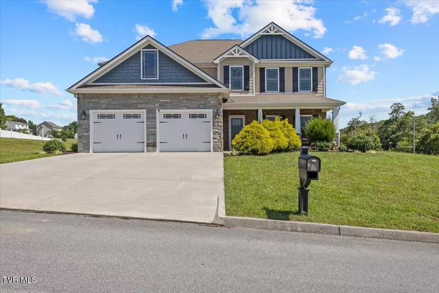 26 Bethesda PL, Piney Flats, TN 37686