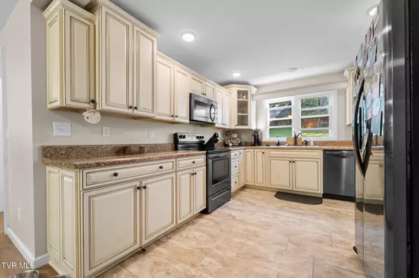 Marion, VA 24354,409 Vale CIR