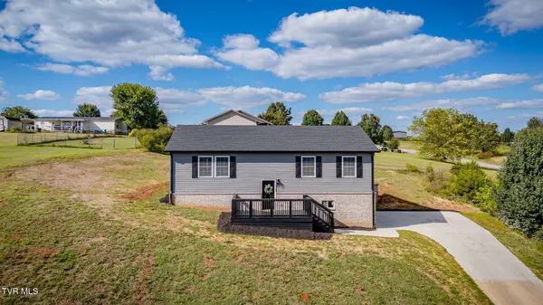 166 Ebenezer RD, Chuckey, TN 37641