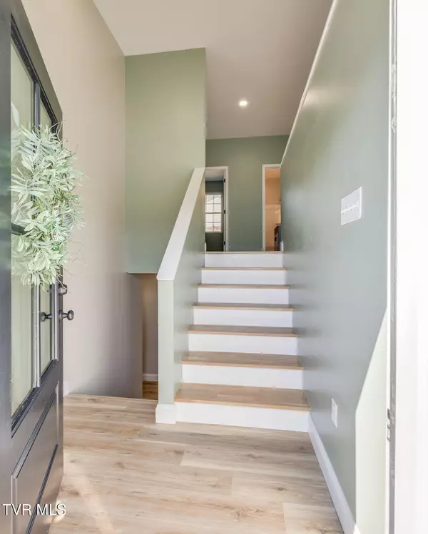 Chuckey, TN 37641,166 Ebenezer RD