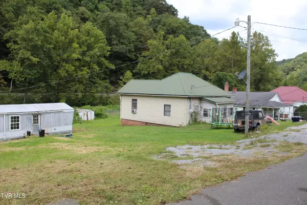 167 Baxter LOOP, Saint Charles, VA 24282