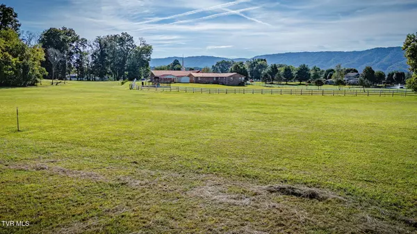 Church Hill, TN 37642,228 Hawkins AVE