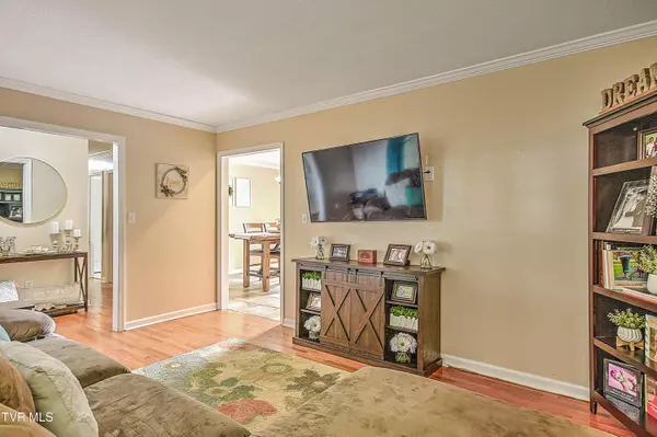 Bristol, TN 37620,377 Carlton RD