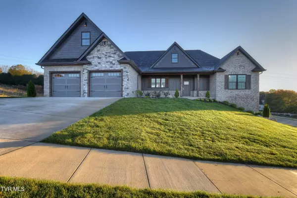60 Glaze Farm WAY, Johnson City, TN 37601