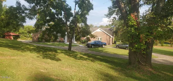 Greeneville, TN 37743,2455 107 Cutoff