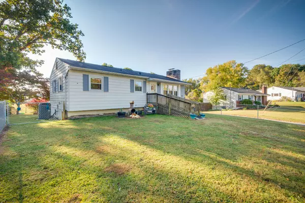 Bristol, VA 24201,2104 Osborne ST