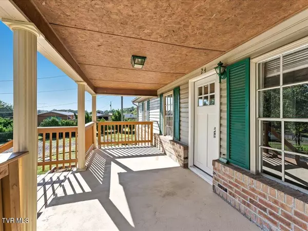Mooresburg, TN 37811,124 Morrison RD