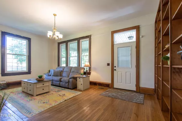 Damascus, VA 24236,21160 Jeb Stuart HWY