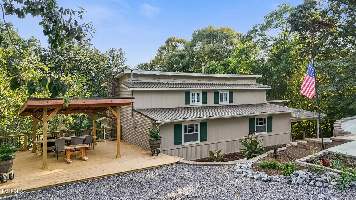 Morristown, TN 37814,1068 Mimosa DR