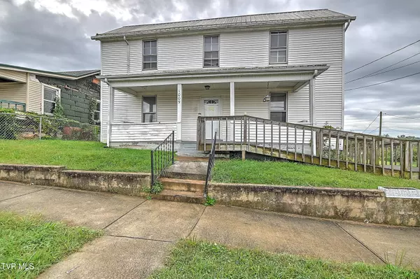 Bristol, VA 24201,1009 Massachusetts AVE