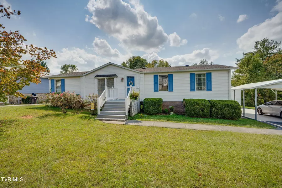 329 Juniper CIR, Bristol, TN 37620