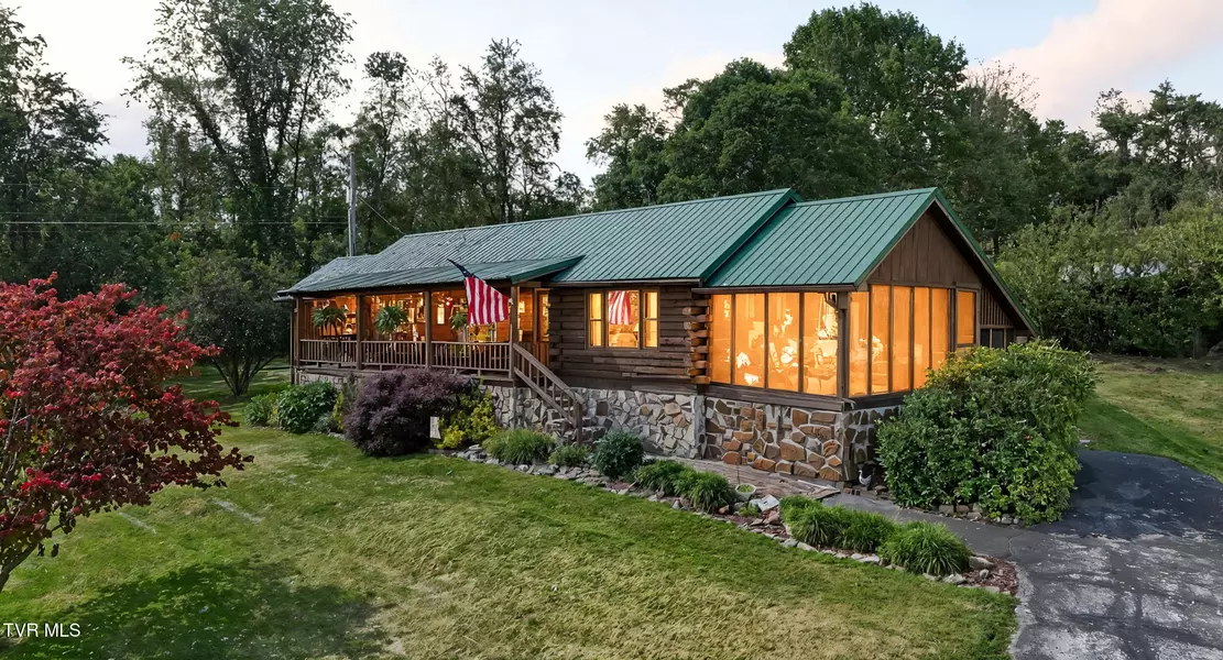 17363 Primrose LN, Abingdon, VA 24210