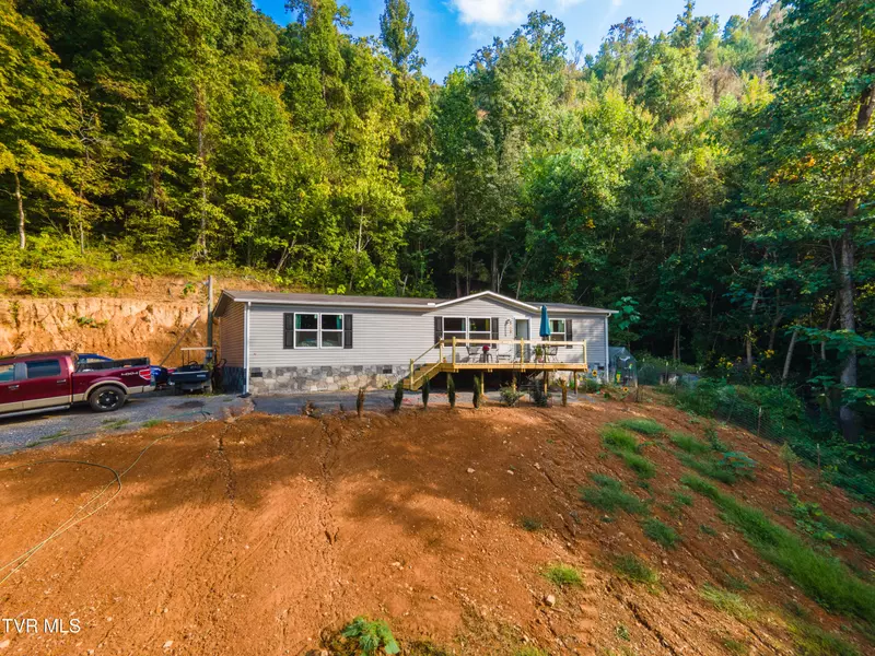 4670 Highway 66, Rogersville, TN 37857