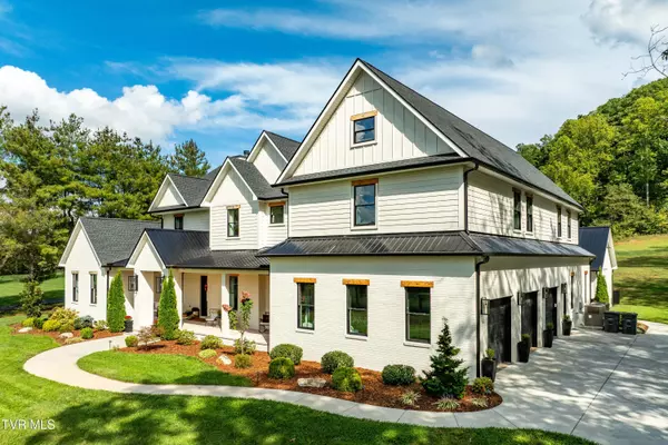 Kingsport, TN 37664,2333 Rock Springs RD