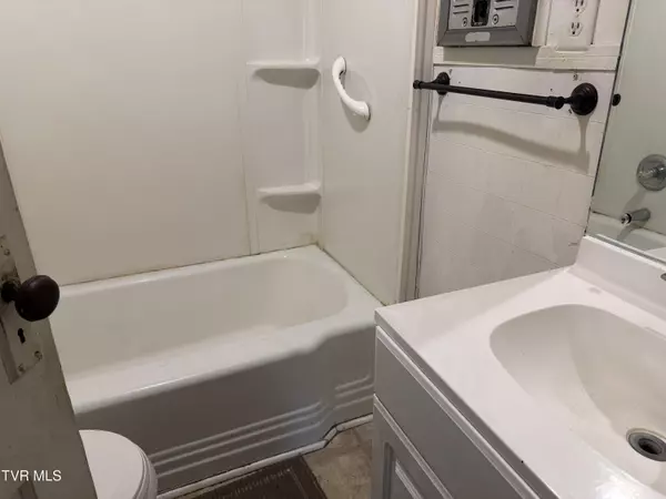 Rogersville, TN 37857,610 Hasson ST