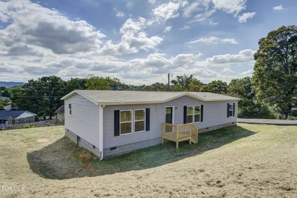 1941 Orleans RD, Kingsport, TN 37665