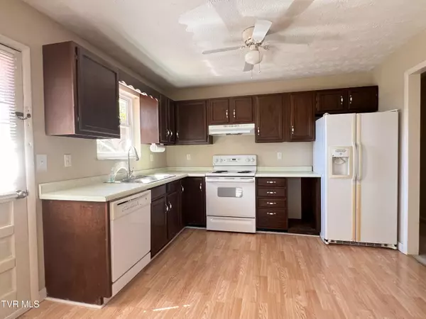 Afton, TN 37616,90 Veldt LN