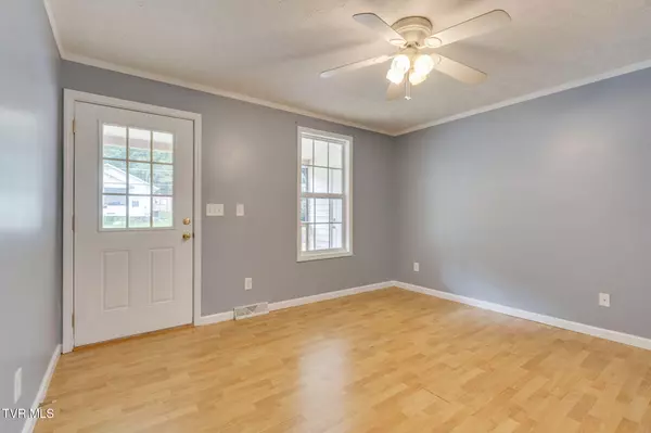 Erwin, TN 37650,219 New AVE