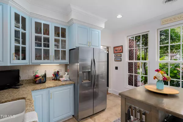 Jonesborough, TN 37659,102 Willow Creek LN #B