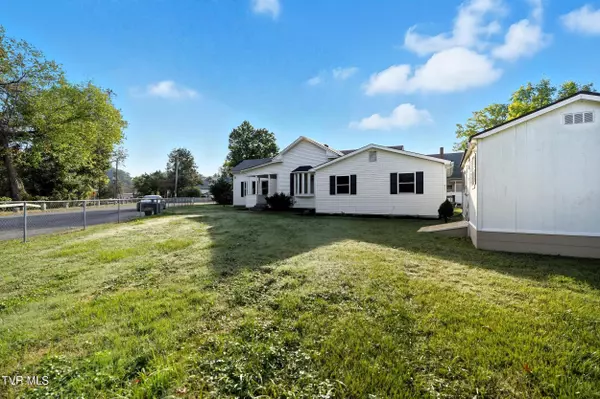 Big Stone Gap, VA 24219,115 3rd N ST