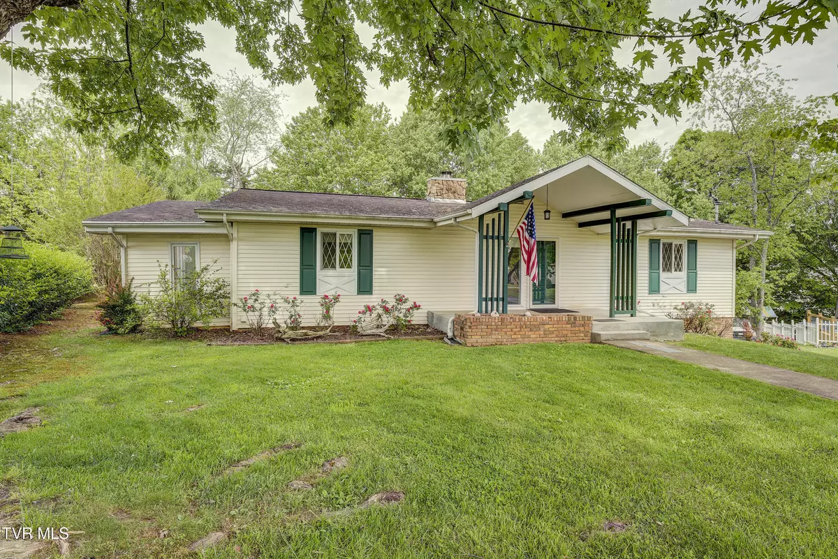 Johnson City, TN 37604,4 Haver Hill CT