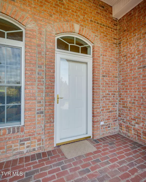 Bristol, TN 37620,406 Manchester PL