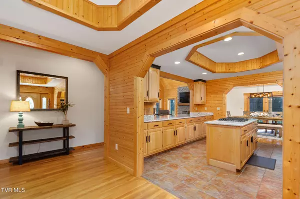 Butler, TN 37640,285 Cable Hollow RD