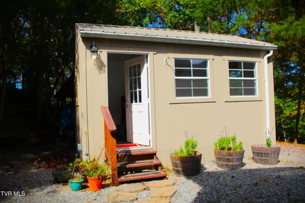 Roan Mountain, TN 37687,408 Eagle Ridge RD