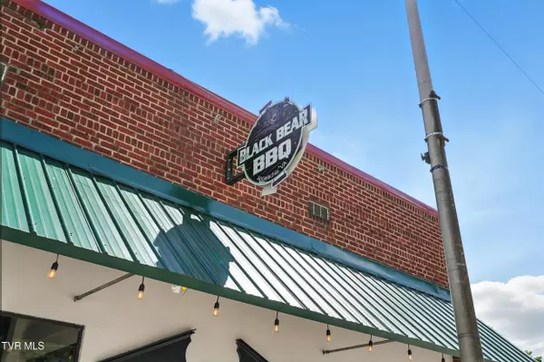 Appalachia, VA 24216,516 Main ST