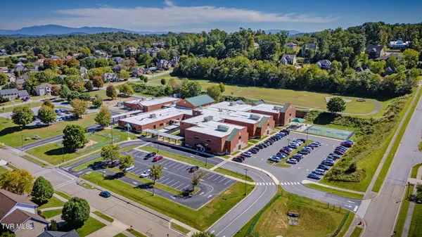 Johnson City, TN 37601,29 Azalea Ridge RDG