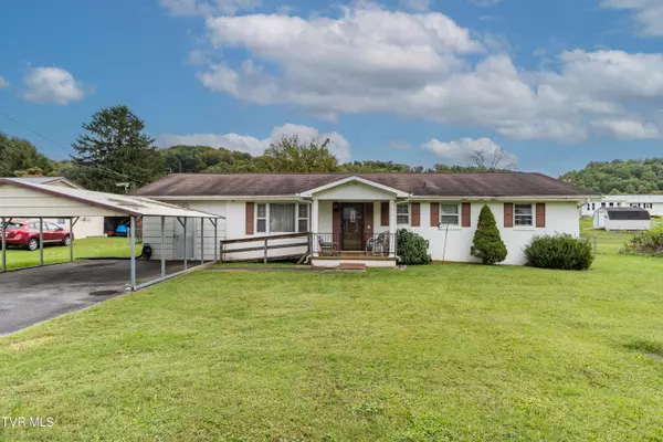 170 Price RD, Elizabethton, TN 37643