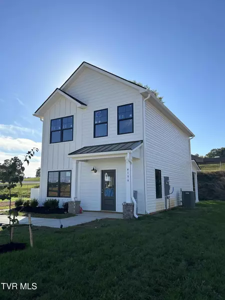 4196 Gambrel Oaks ST, Blountville, TN 37617