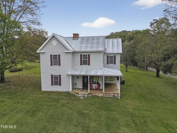 33163 Clinchburg RD, Meadowview, VA 24361