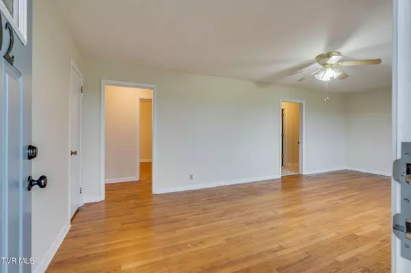 Church Hill, TN 37642,502 River RD