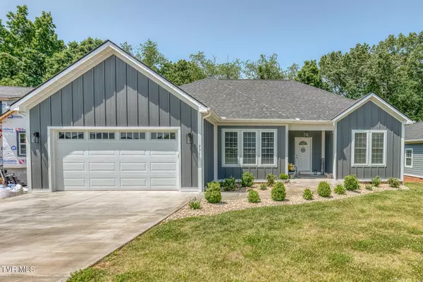 237 Oak View CIR, Bristol, TN 37620