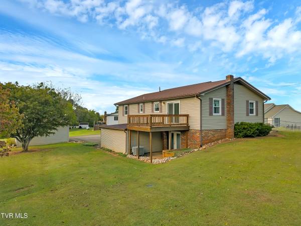 Mosheim, TN 37818,460 Hills DR