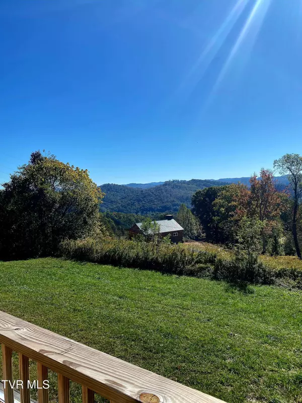 Sneedville, TN 37869,246 Collingsworth RD