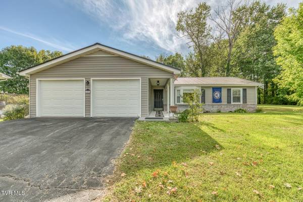 109 Canterbury LN, Bristol, VA 24201